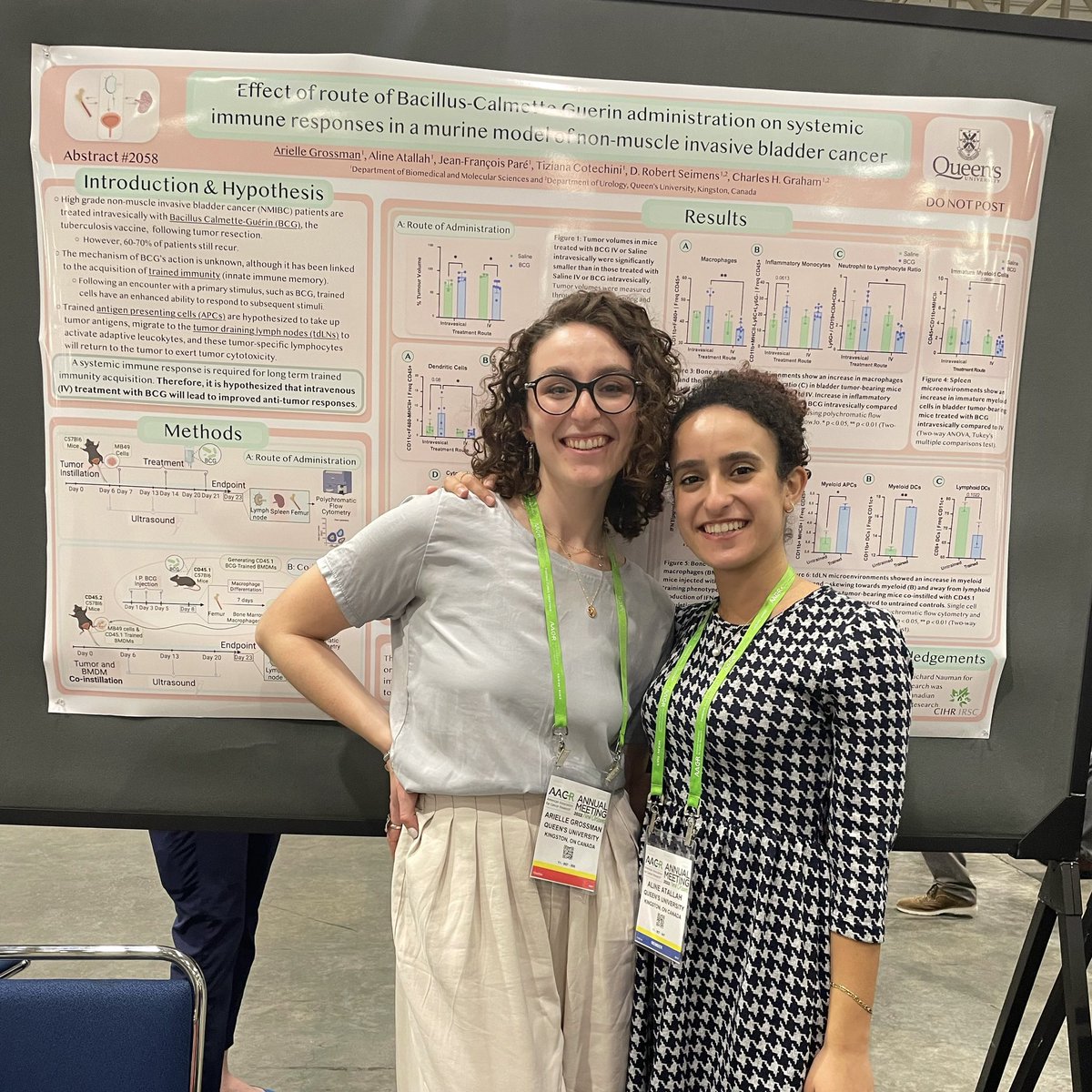 Day 4 at #AACR22!!
Amazing talks on the metastatic TME and the role of microbes in cancer.
Great posters, especially on cancer immunology (yes I am biased)! 
And last but not least, my favourite poster presenter!!! If you are interested, come check her poster (isle 37, poster 16)