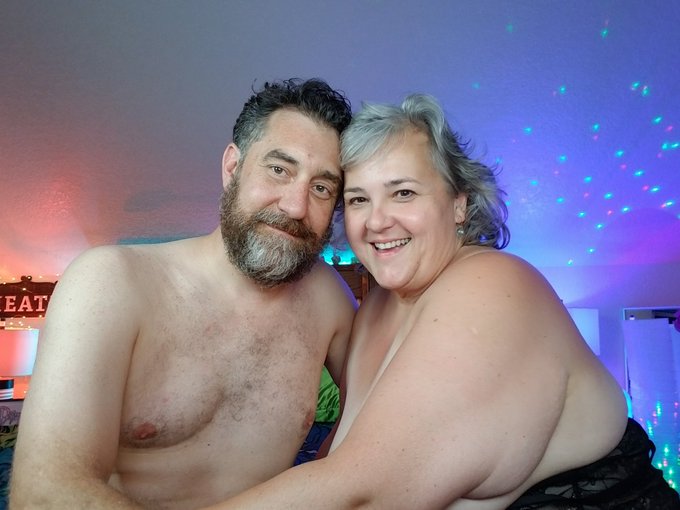 We are Thumper-n-Daisy   Have you seen our videos on #xhamster?   https://t.co/fjCBGjMqlZ https://t.<a href="/tag/xhamster"class="tags"><span>#xhamster</span></a>