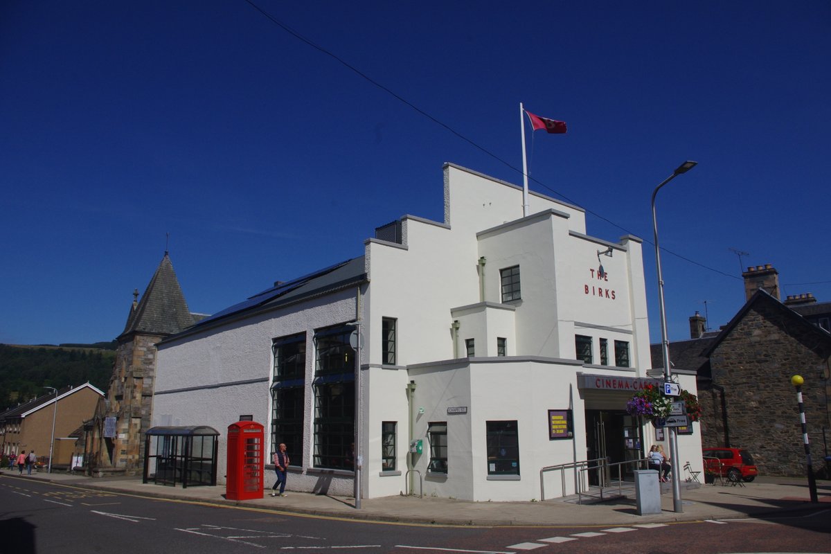 BirksCinema's tweet photo. Jobs + Jobs + Jobs!!!
We are now recruiting for 3 part-time co-ordinator positions: Marketing &amp; Community Engagement,
Volunteer &amp; Customer Service &amp; Venue Co-ordinators
If you would like to work for a vibrant community hub, cafe &amp; cinema, then pop over to: https://t.co/LkBG9AWXuJ https://t.co/IPmchxncnV
