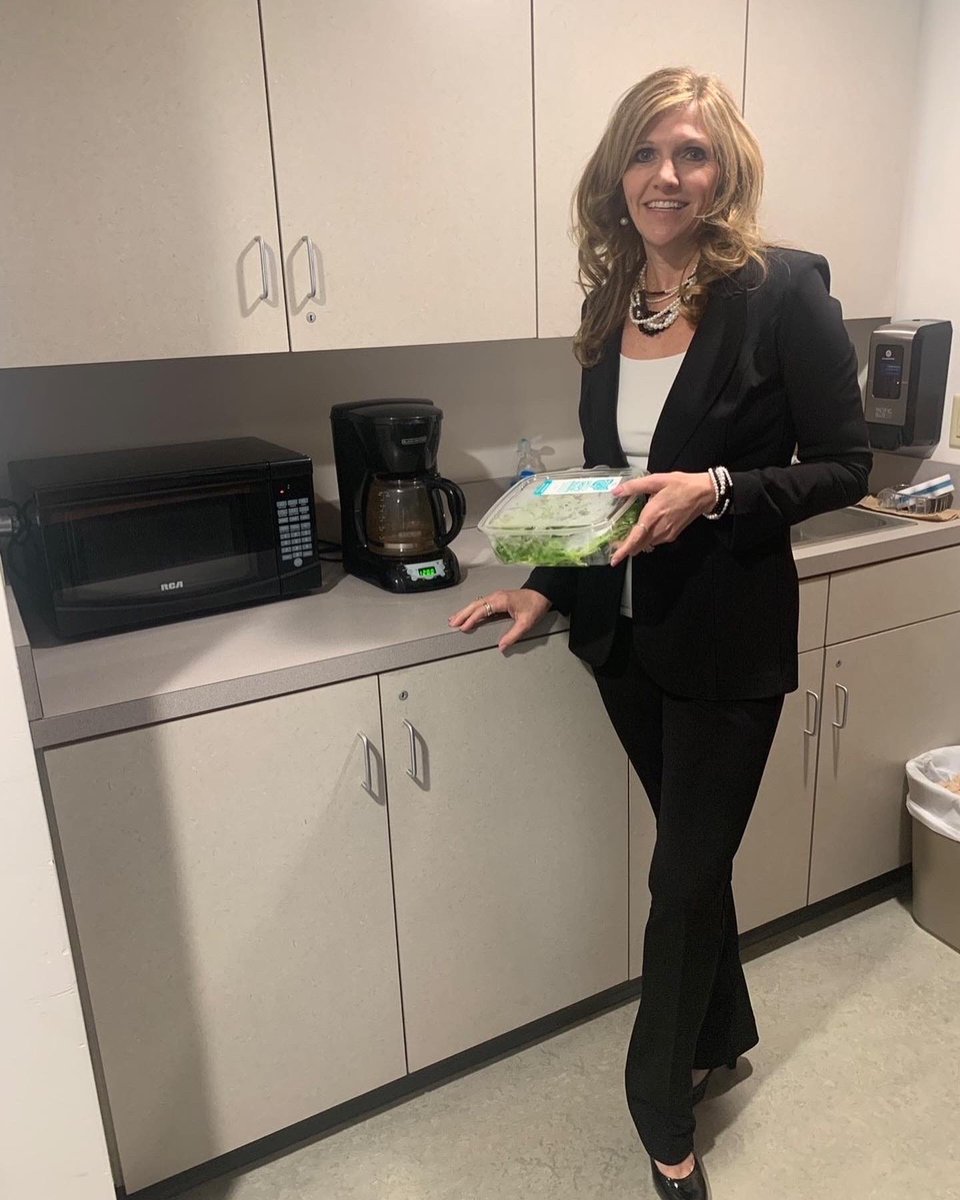 SRUExSci's tweet image. MEET THE FACULTY MONDAY: Dr. Rickman #exercisescience #exercisesciencemajor #exsci #slipperyrockuniversity #sru #handsonlearning #learnbydoing #gorock