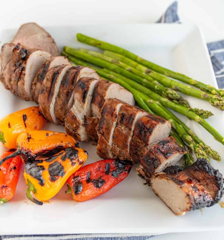 DogMerrill's tweet photo. What's cooking? Share your great grill'n pics with us!!! Tag Mad Dog &amp; Merrill @maddogandmerrill ⁠#whatsonthegrill #whatscooking #whatsonyourgrill #whatsgrilling #itswhatsfordinner #maddogandmerrill #grillingpictures #foodporn #foodpics https://t.co/xfFKr3FXdV