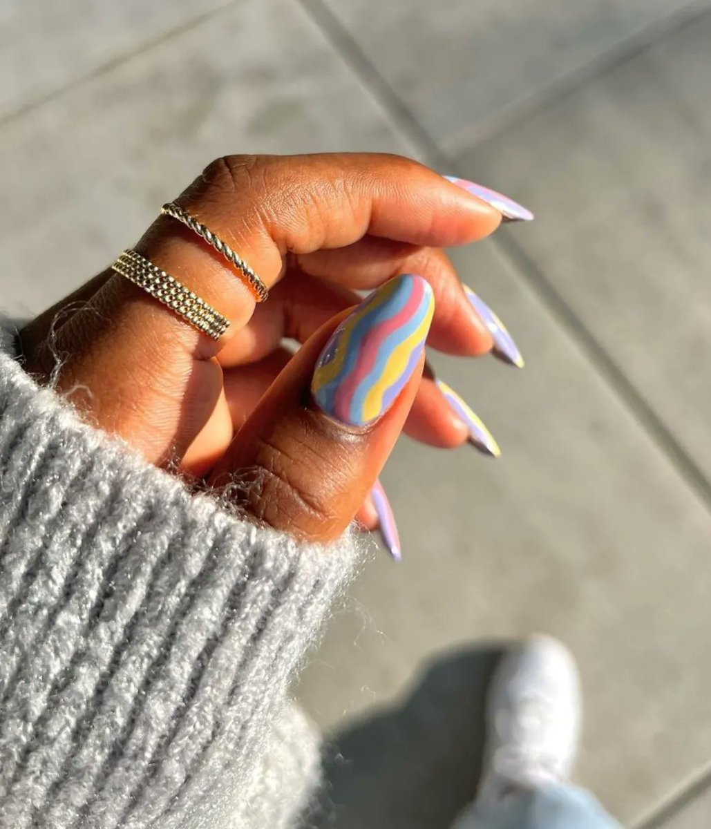 npdirect's tweet photo. Happy Monday 🌸🌿🌼💙
@brushedbyb_ using shade 'You’re Such A BudaPest' by OPI
Shop now on Nail Polish Direct with Free UK Delivery. NDD available 💙 #springnails #springnail #almondnailshape #nailsnails #nailartinspo #nailtrends #springnailart #multicolornails #abstractnailart https://t.co/I4fQmm36dS