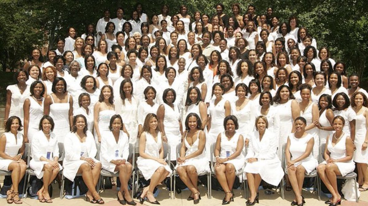 4EverHomecoming's tweet photo. Wishing a Happy Founder’s Day to the undaunted women of @SpelmanCollege. #FoundersDay #Spleman #Undaunted #HBCU https://t.co/oUH8n7LXUq
