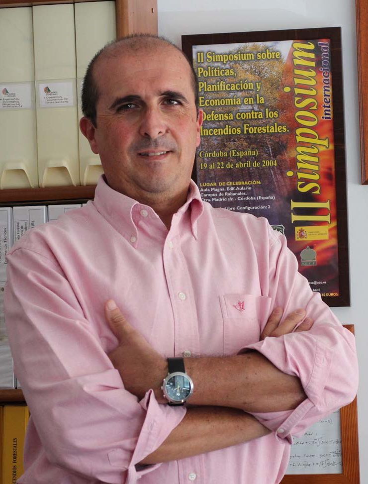 🗣El 27 de abril a las 10 h en el Aula Magna del Campus de Rabanales <a href="/Univcordoba/">Universidad Córdoba</a> se celebrará un Acto homenaje a Francisco (Curro) Rodriguez y Silva, recientemente fallecido
Será una oportunidad para que la #FamiliaETSIAM pueda recordarle y homenajearle 
Gracias por acompañarnos