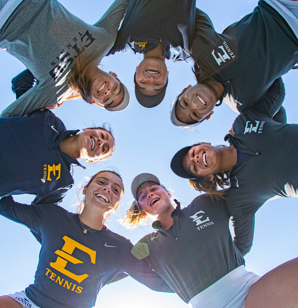 ETSU_WTennis's tweet photo. Saturday. Dave Mullins Tennis Complex. For the REGULAR SEASON CHAMPIONSHIP 🏆

#ETSUTough | #BeatFurman https://t.co/IADgyHj77L