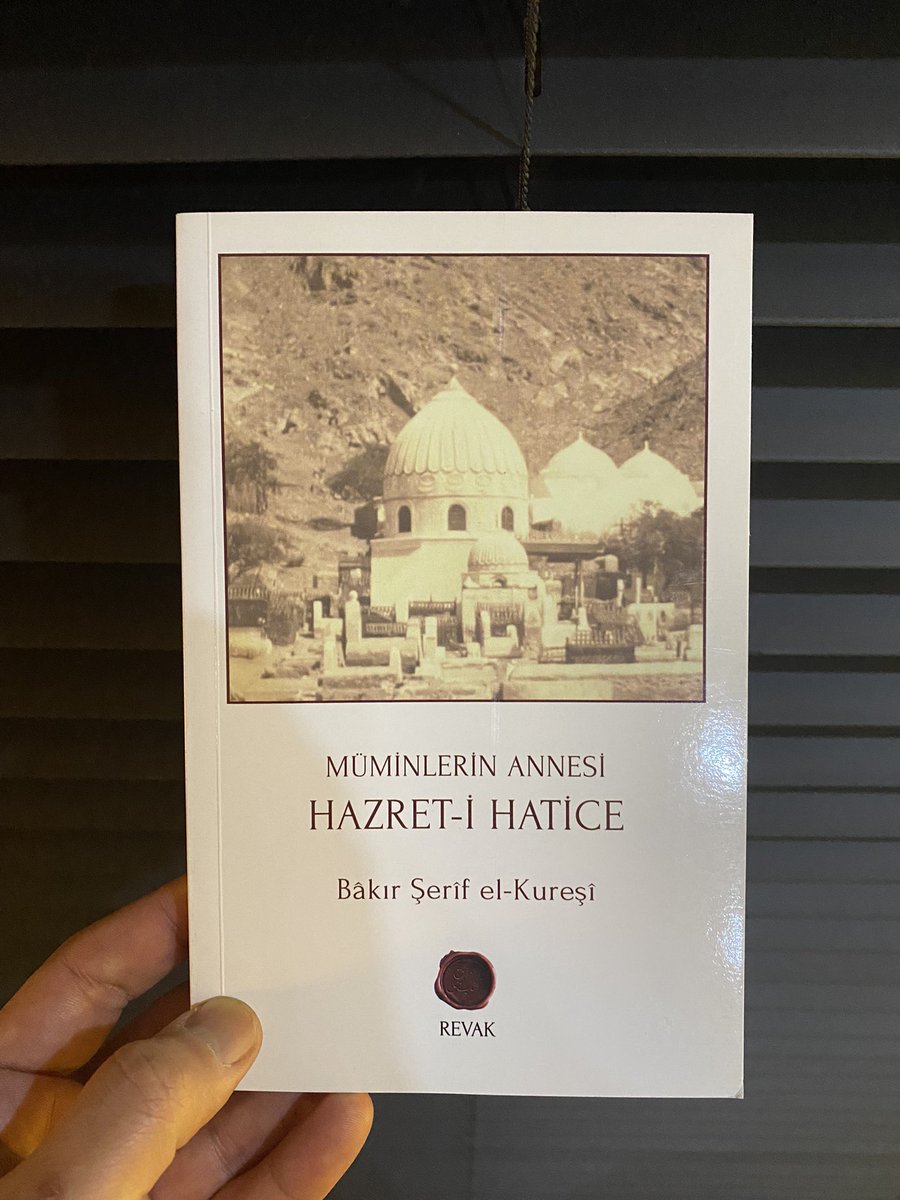 ErenlerK's tweet photo. "Allah'a yemin olsun ki, Allah bana ondan daha hayırlısını vermemiştir.
Herkes benim peygamberliğimi inkâr ederken, o bana iman etti. 
Herkes beni mahrum edip dışlarken, o bana malıyla destek oldu. 
Başka bir kadından çocuğum yokken, o bana çocuklar verdi."

[Hadis-i Şerif] https://t.co/JQOgsAOYEC
