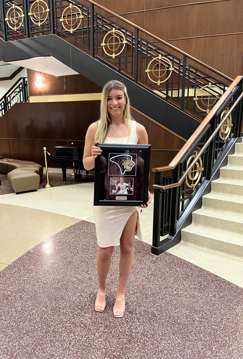 LindenwoodWBB's tweet photo. Congratulations to @ellenmccorkle, a 4 Year Letter Winner! 🦁🎉 https://t.co/V4UnhY5gYK
