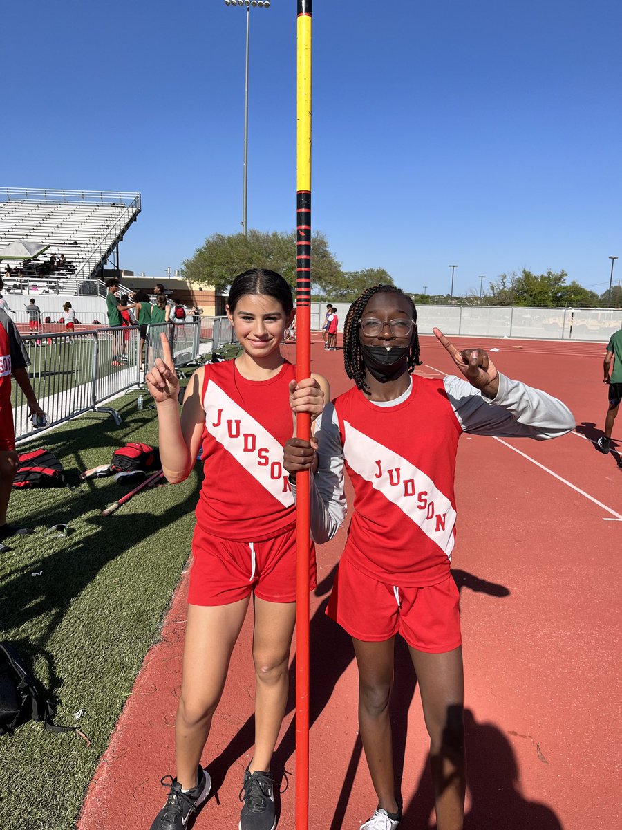 judson_jaguar's tweet photo. 7th grader: J. Encarnacion &amp; 8th grader: T. Payne took 1st place in PoleVault at the Prelims on Thursday. Watch them in action for the STAC meet at Steele on 4/20/22. #JaguarAthletics #TheyGotSpeed @JISD_ATHLETICS @JudsonISD @TrackJudson https://t.co/ot7IBDV0VC