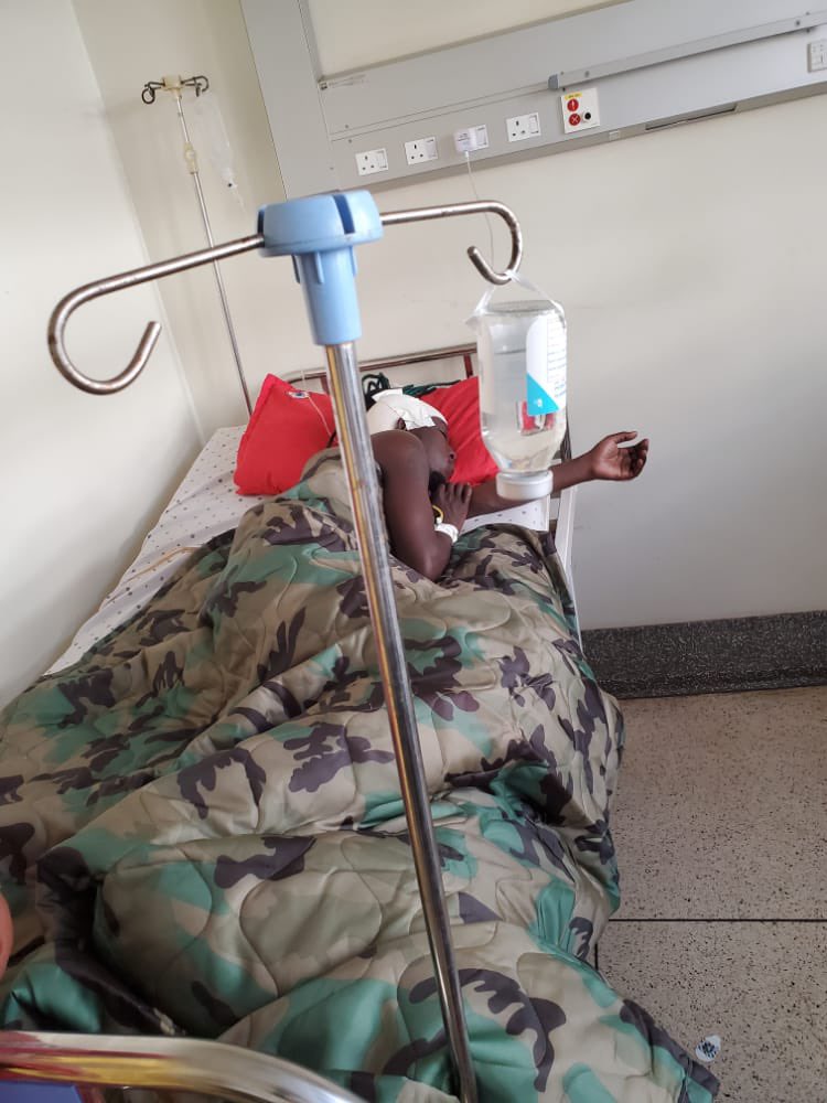 eezzymusik's tweet photo. We give thanks and praise to God Almighty,the Skull surgery has been successful.we now pray for a quick recovery 🙏. 
MANAGEMENT https://t.co/IVyR0ABNBV
