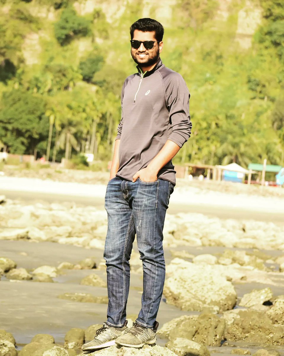 md_ashiq02's tweet photo. Laughter is my greatest strength 😁😆🙂🤗 https://t.co/a6XRxQMeJM