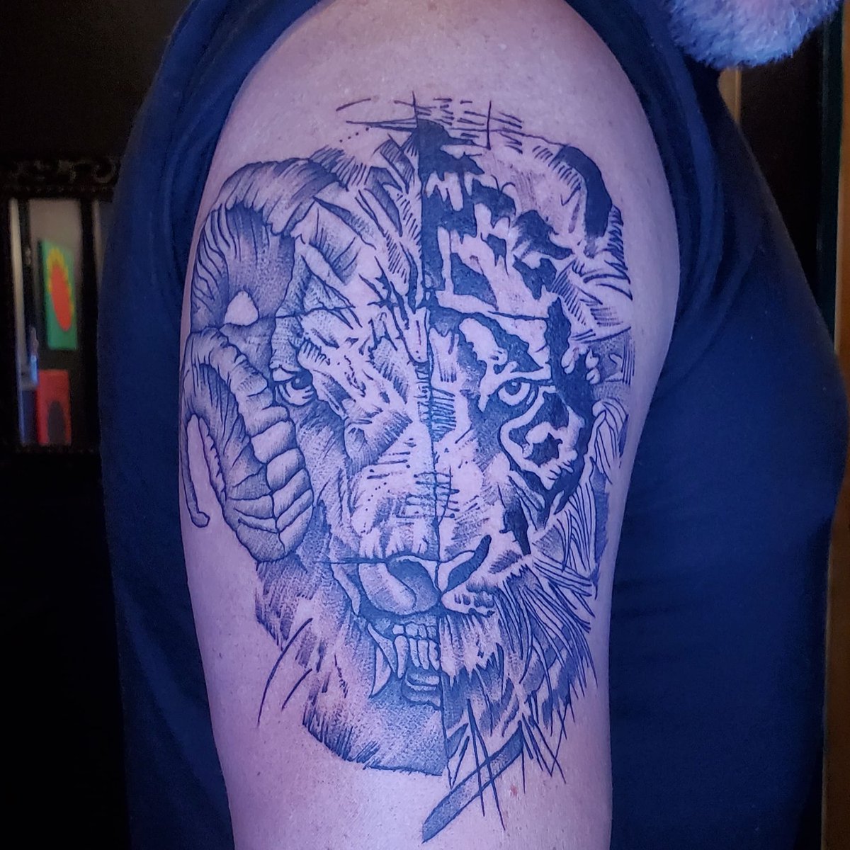 phillytatt2s's tweet photo. Another days work! #1stsession #aztattooartist #Arizona #phx #aztattooshop #arizonastate #arizonatattooartists #westvalleyaz #downtownarizona https://t.co/vgFKjqRb9H