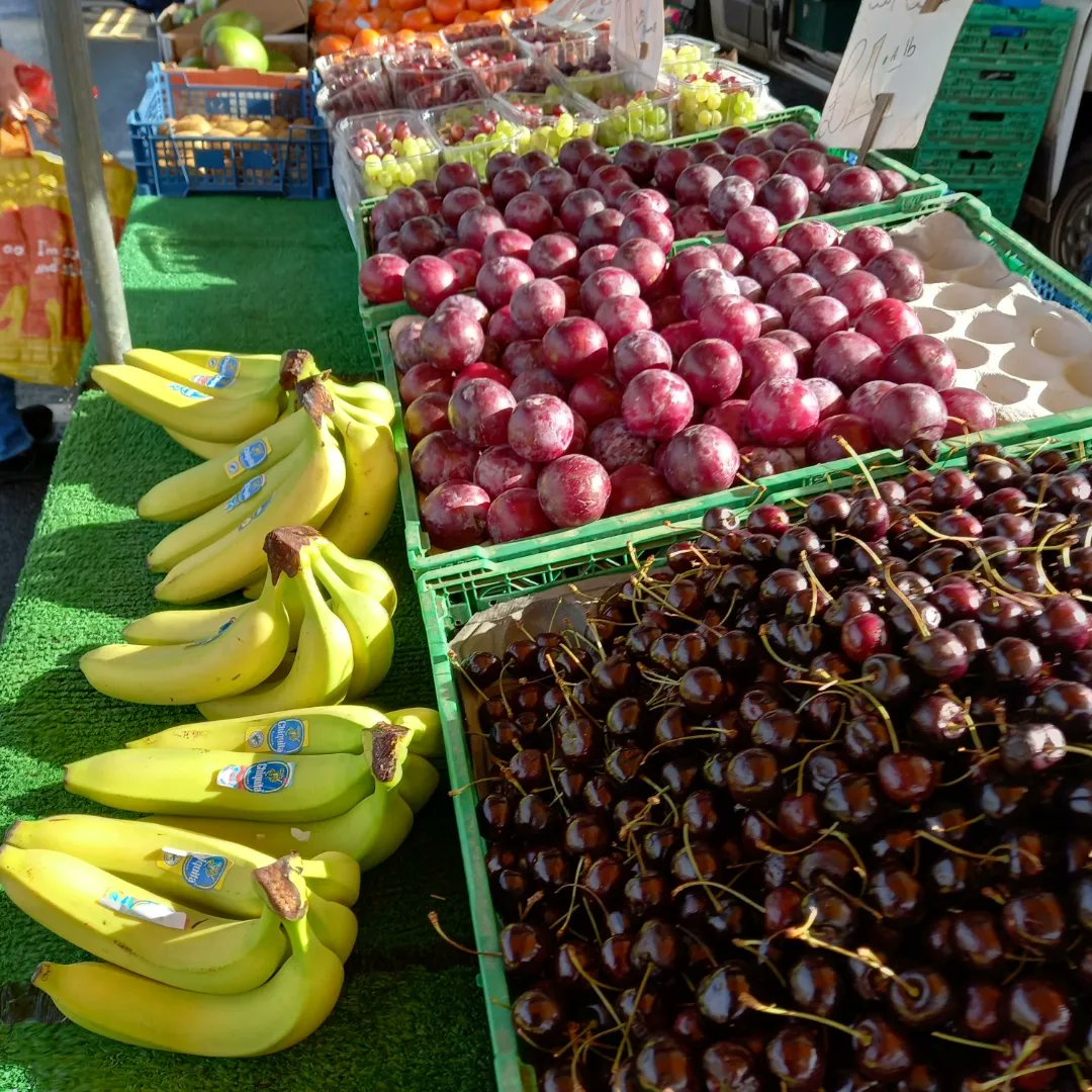 buxtonmarkets's tweet photo. Don't forget to call in on Buxton Market tomorrow for fresh fish, delicious fruit and veg, scotch eggs and preserves, plants and flowers, bath products and watch repairs. https://t.co/mD4OhdUdWm