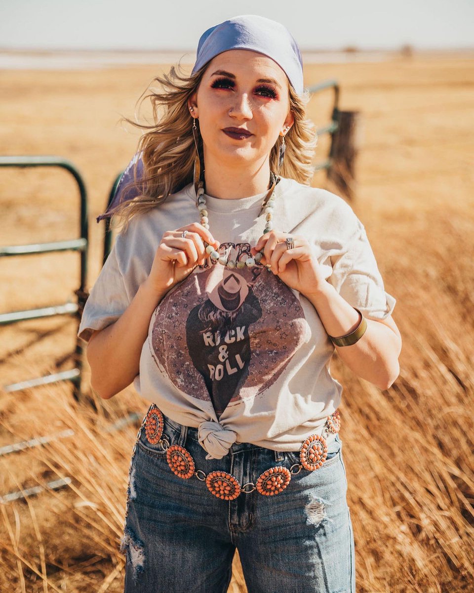 BBluebonnets's tweet photo. Saddle up shawty ⚡️ https://t.co/P1hUvgKxjx