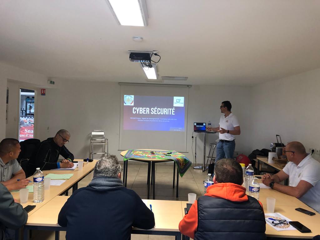 cyberconseil's tweet image. Une belle formation #reseauxsociaux #vieprivee #OsintFramework