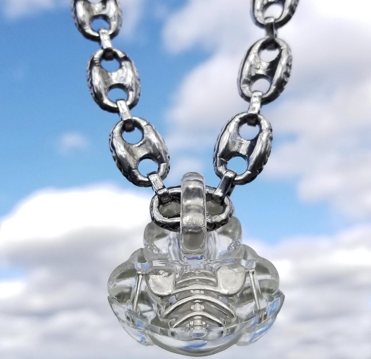 This Smirc is made from the highest quality acrylic glass. It is beautifully set with a solid silver face and skeleton that is exposed from underneath the glass. 

FREE Smirc and  jewelry.
1️⃣ Follow @thesmircs and <a href="/unjustjewelry/">UNJUST JEWELRY®</a>
2️⃣ Like, comment &amp; @ friends 💞
3️⃣ Follow us &amp; RT