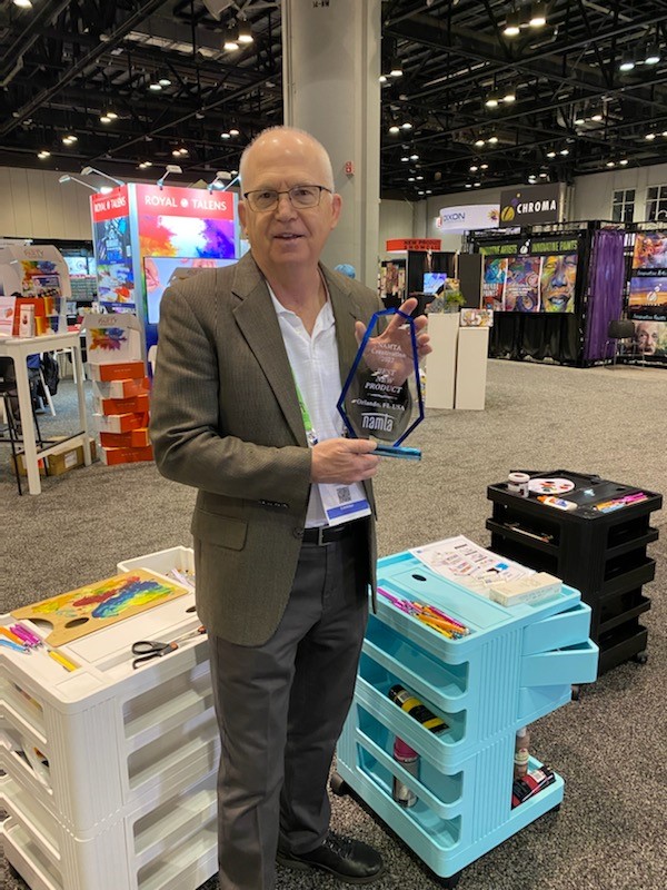 StudioDesignsCA's tweet photo. So proud to accept the award for "Best New Product" at the #NAMTA2022 show for our Kubx cart. Thank you @namta #bestnewproduct #namta  #artsupplies #artstorage https://t.co/Q15fttilqu