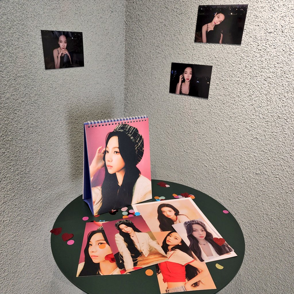 _Designer_K's tweet photo. #To_My_Eternal_Love
#나의_영원한_사랑_카리나에게 
@MYetloveK 

4월 11날 카리나생일카페투어💙

별빛이 내린다는것처럼 너무 예뻤어요~
이건 찍어야되~어머 여기도 저기도 그러면서 사진을 부르더라구요

투표하는곳도 있었는데 전 다 좋아서 고민을 많이 했어요
예쁘게 꾸며주셔서 감사합니다💙 https://t.co/uuidLodkFU