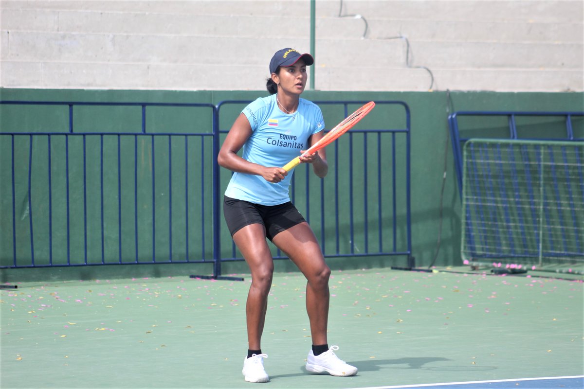 📍 Salinas 🇪🇨

El Equipo Colombia Colsanitas de Billie Jean King Cup sigue adecuándose en la ciudad ecuatoriana para la serie de Grupo I Américas

#BJKCup | #VamosColombia 🇨🇴