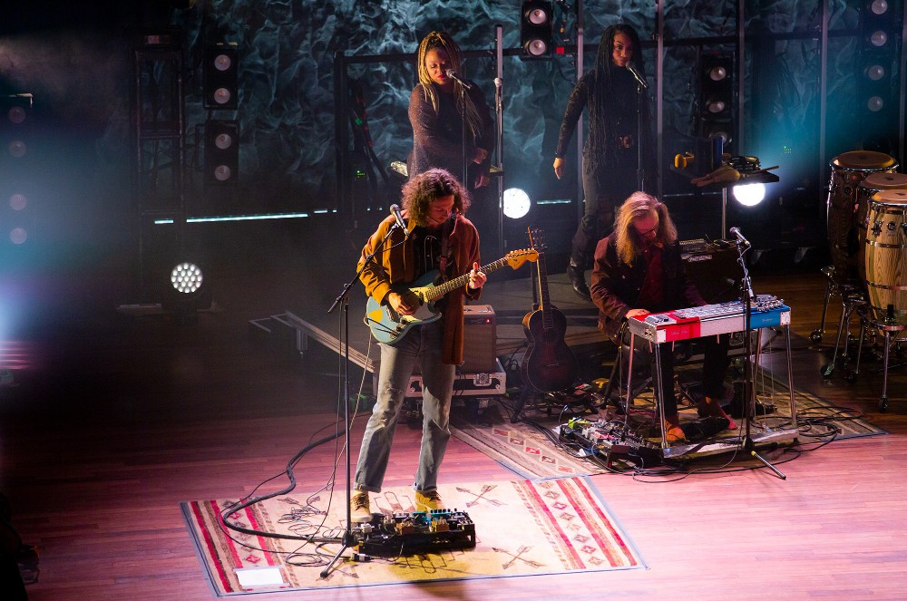 GIG GOER tweet media