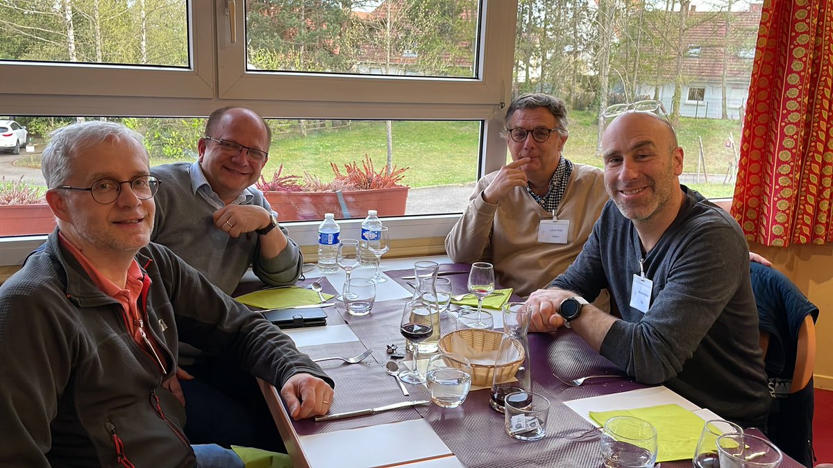 S_D_Vincent's tweet photo. Enjoying the @lab_poirier , @Berger_labs, Schultz and Tora labs retreat in Obernai! https://t.co/rQDQZ6yysZ