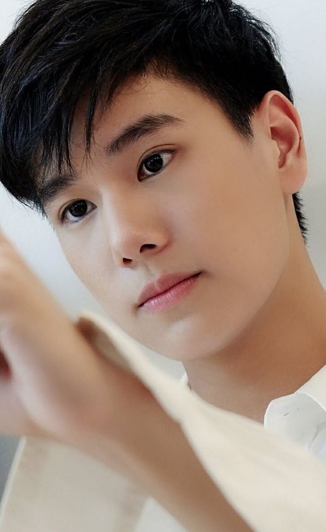 EvanWu20's tweet photo. 🇺🇦
So, I'm watching #StarInMyMindEP1 over the weekend, and I thought,
Hey, isn't #Daonuea's character similar to that of
#Pattawee's character in
#Fishuponthesky? https://t.co/uCcyOJjlBB