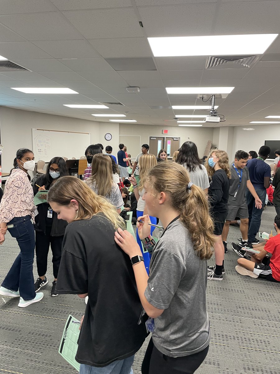 LSmith_ELA's tweet photo. We love an activity that gets 'em moving! 8th ELA had fun interacting with other classes trying to fill in their "bingo" cards about their last project.#KatyISDELA #AlwaysBeAViking https://t.co/Tlnu2JrPCU
