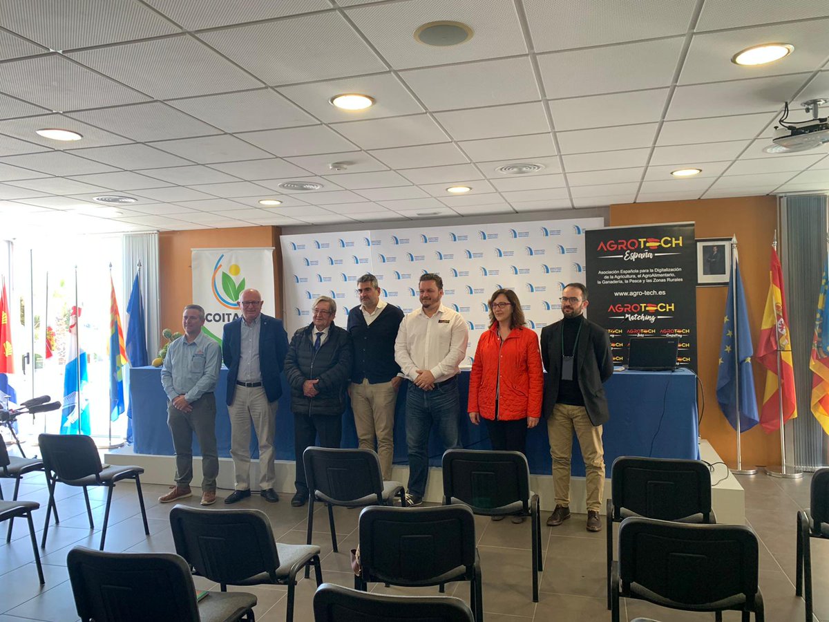 💧💻Nuestro compañero, <a href="/IvanLutolf/">Ivan Lütolf</a>, asistió al evento "Ventajas de la #digitalización para los regantes" el pasado viernes #8Abril.

Organizado por la Comunidad de Regantes Margen Derecha de Levante, <a href="/Coitagra_org/">Coitagra</a>, <a href="/CIAGRO_UMH/">CIAGRO-UMH</a>, <a href="/AgroTechSpain/">AgroTech España</a>, <a href="/AytoOrihuela/">AytoOrihuela</a> y <a href="/EPSO_UMH/">ESCUELA POLITÉCNICA SUPERIOR DE ORIHUELA</a>.