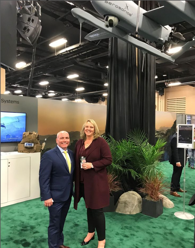 Textron's tweet photo. #DYK the @TextronAviation, @TXTSystems, and @BellFlight teams were at Quad A and @SeaAirSpace last week? All these teams were able to showcase the latest Textron #innovations and technologies. #WeBuildCoolThings #AAAA #aviation #helicopters https://t.co/PXscba7dCU