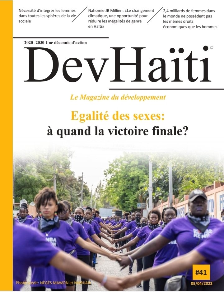 SP_Patrick87's tweet photo. Vient de paraître le dernier de numéro de #DevHaiti qui rend un hommage bien mérité à la gent féminine à qui le mois de mars est entièrement consacré. "Égalité des sexes : à quand la victoire finale", s'intitule ce 42e numéro. Bonne lecture ❗
⤵️ ⤵️⤵️
https://t.co/N8ZbdkSnUX https://t.co/5QlwhStK33