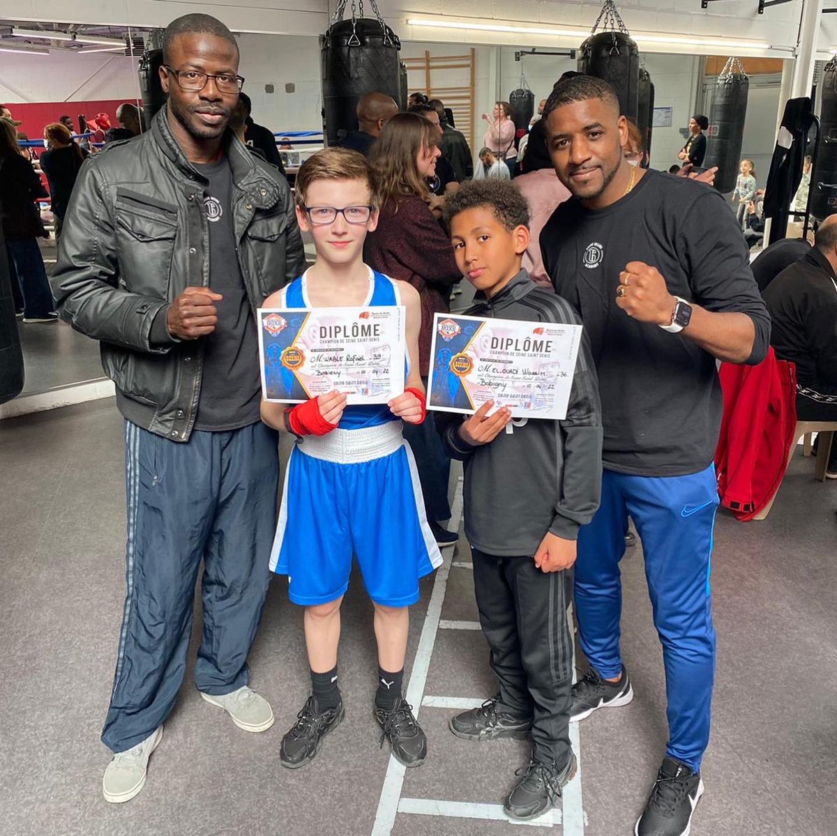 BoxerInside's tweet photo. [ BOXER INSIDE ACADEMY ]
Belle performance de nos trois jeunes Insiders ! Ils se sont qualifiés pour les championnats d’Ile de France. #asuivre #boxerinsideclub #boxerinsideacademy https://t.co/Uv0jaKbq6J