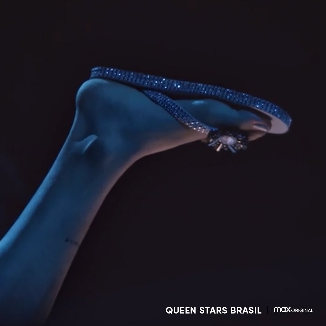 HBOMaxBrasil's tweet photo. #QueenStars fora de contexto 🗣 https://t.co/wLRoo1NrAj