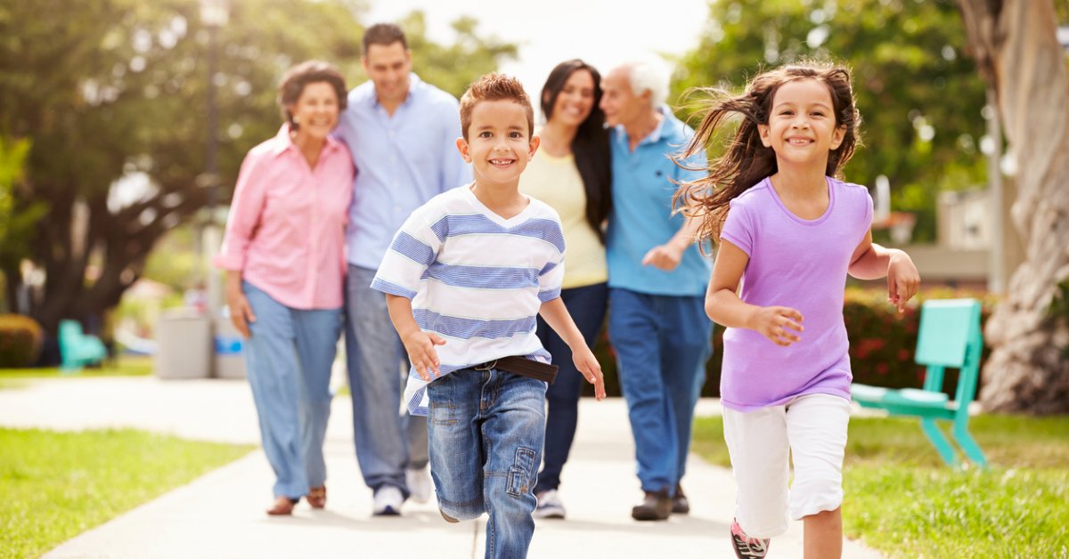 The harmful effects of living in #poverty during childhood can entrench families &amp; communities in poverty from one generation to the next. Register now for an open session on 4/14 on how the child welfare &amp; justice systems impact intergenerational poverty: ow.ly/H52x50IE9Bw