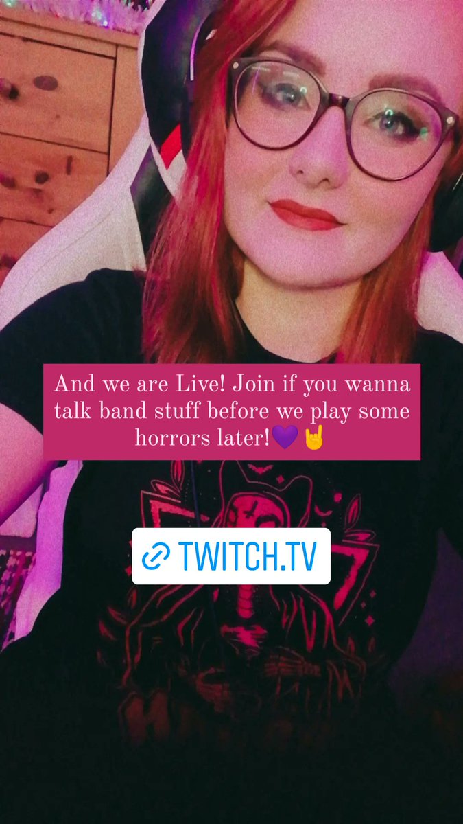 Jezeryn's tweet photo. And we are Live! Join if you wanna talk band stuff before we play some horrors later!💜🤘

#bandstuff #ashenreach #streaming #horrorgames #advicentips https://t.co/E3ftwsHXDY