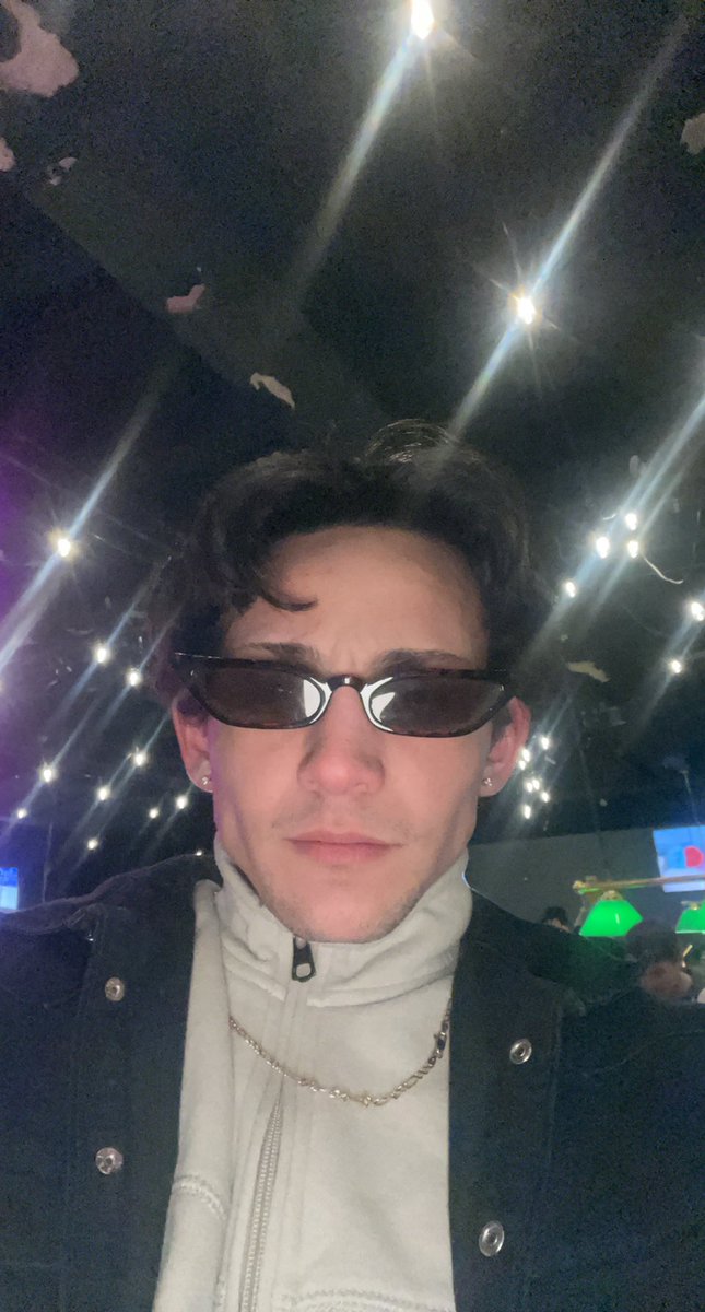 altruism (alec) tweet media