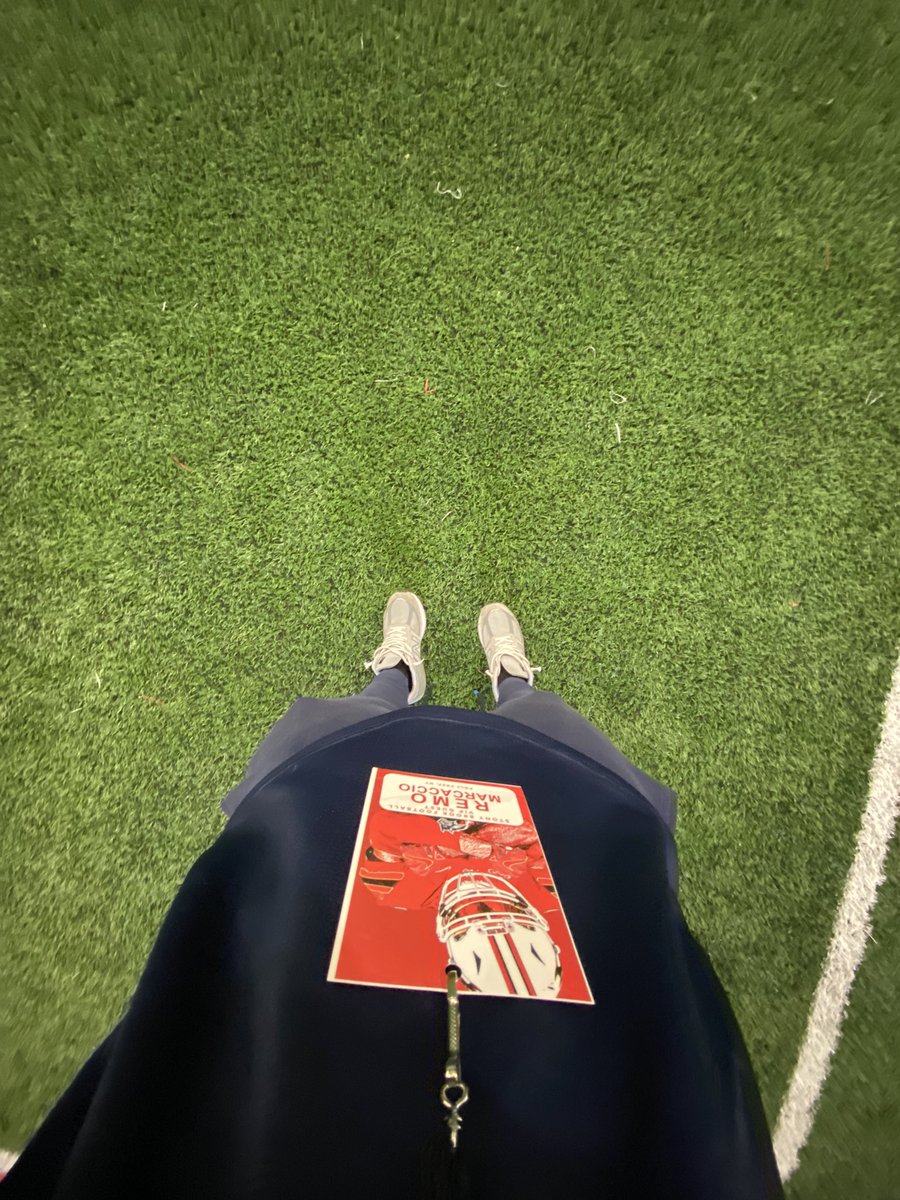RemoMarcaccio's tweet photo. Had a great time this weekend @StonyBrookFB. Thank you @Coach_Hatch and @FBCoachCollins for the invitation. Pics turned out ๐ฅ๐ฅ. #believeintheseawolves #HOWL @Coach_Priore @coach_spinnato https://t.co/z7mkd68qHw