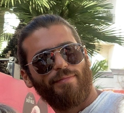 Scelgo di ascoltare la voce interiore, e non l’opinione casuale della gente.

(Eileen Caddy)

Buona serata 🌃⭐
#CanYaman  #canyamanforchildren #CanYamanMania #sembrastranoancheame