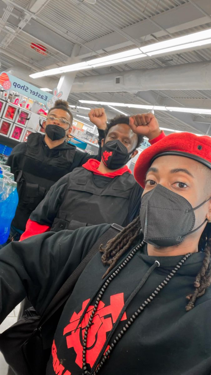 BlkHmmrTimes's tweet photo. Da Vanguard is out here! Mess around with the Black Hammer Party and find out—catch these hands and catch this political education. https://t.co/BrRNnTdLrO