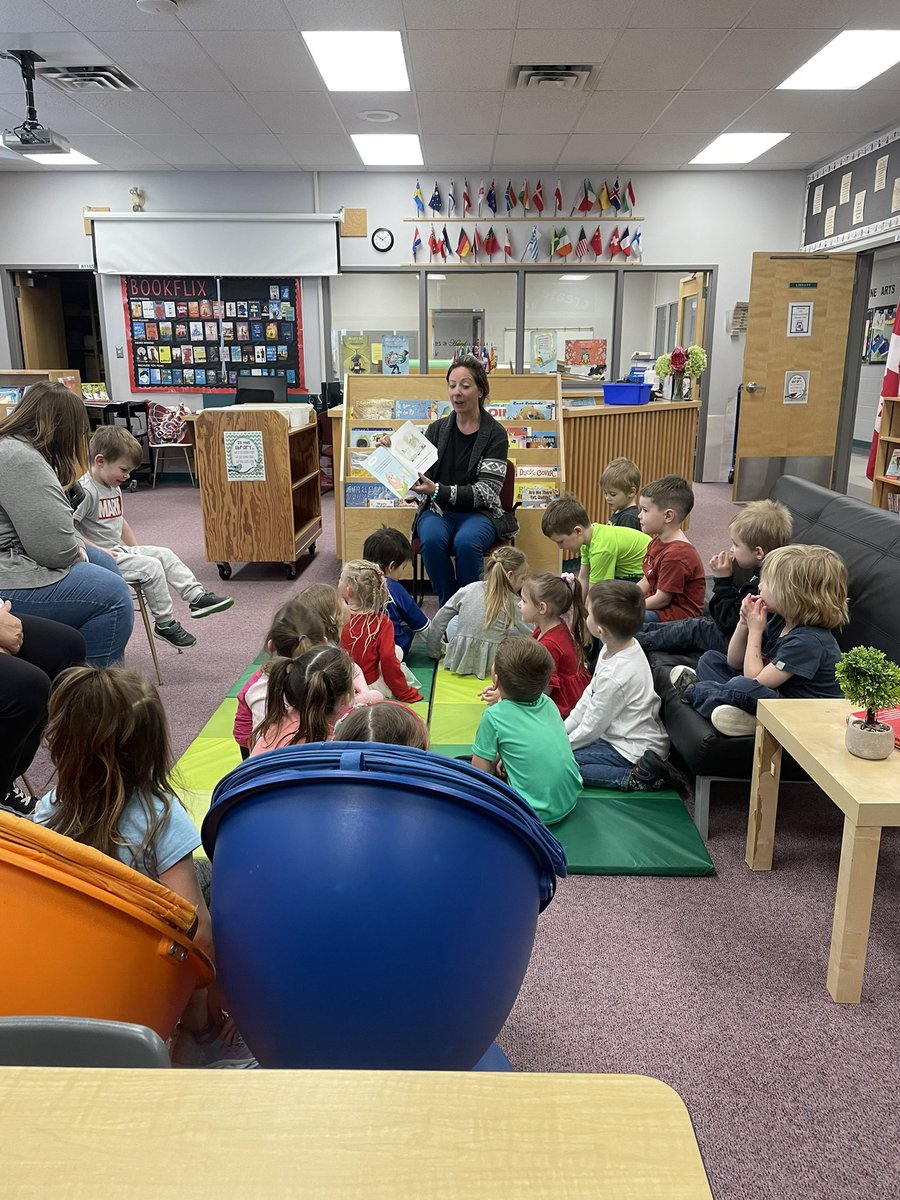 Christy Lawrence tweet media