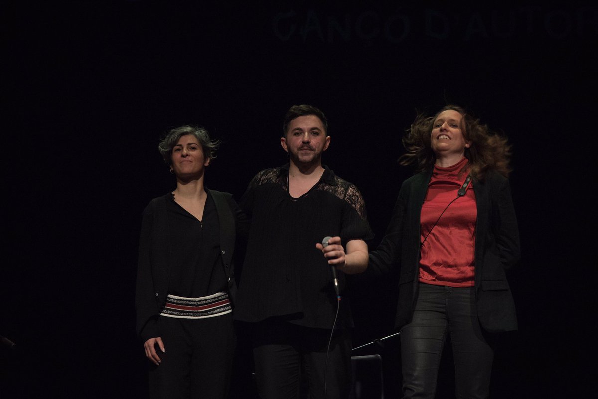 AlessioArena's tweet photo. Gracias por anoche.
@barnasants 
@Escenapart 

📸: Juan Miguel Morales, Barbara Bardaro

#MarcoPolo #AlessioArena https://t.co/SBjaTHQcXS