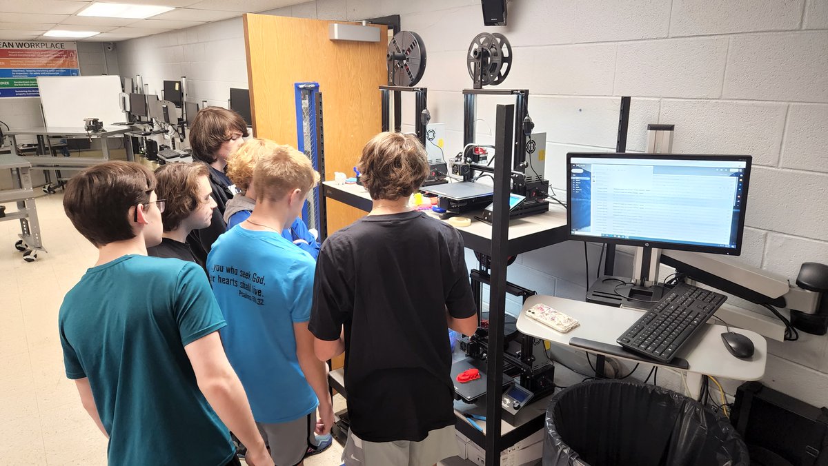 Gluckaneering's tweet photo. Intro students are learning about part tolerances. At the moment, the Tennessee "T" design has an INTERFERANCE fit, and can't be assembled! Back to the drawing board! (Too bad we don't have Tennessee orange!) @CCSCTE #DesignThinking https://t.co/ABOkUa4kIJ