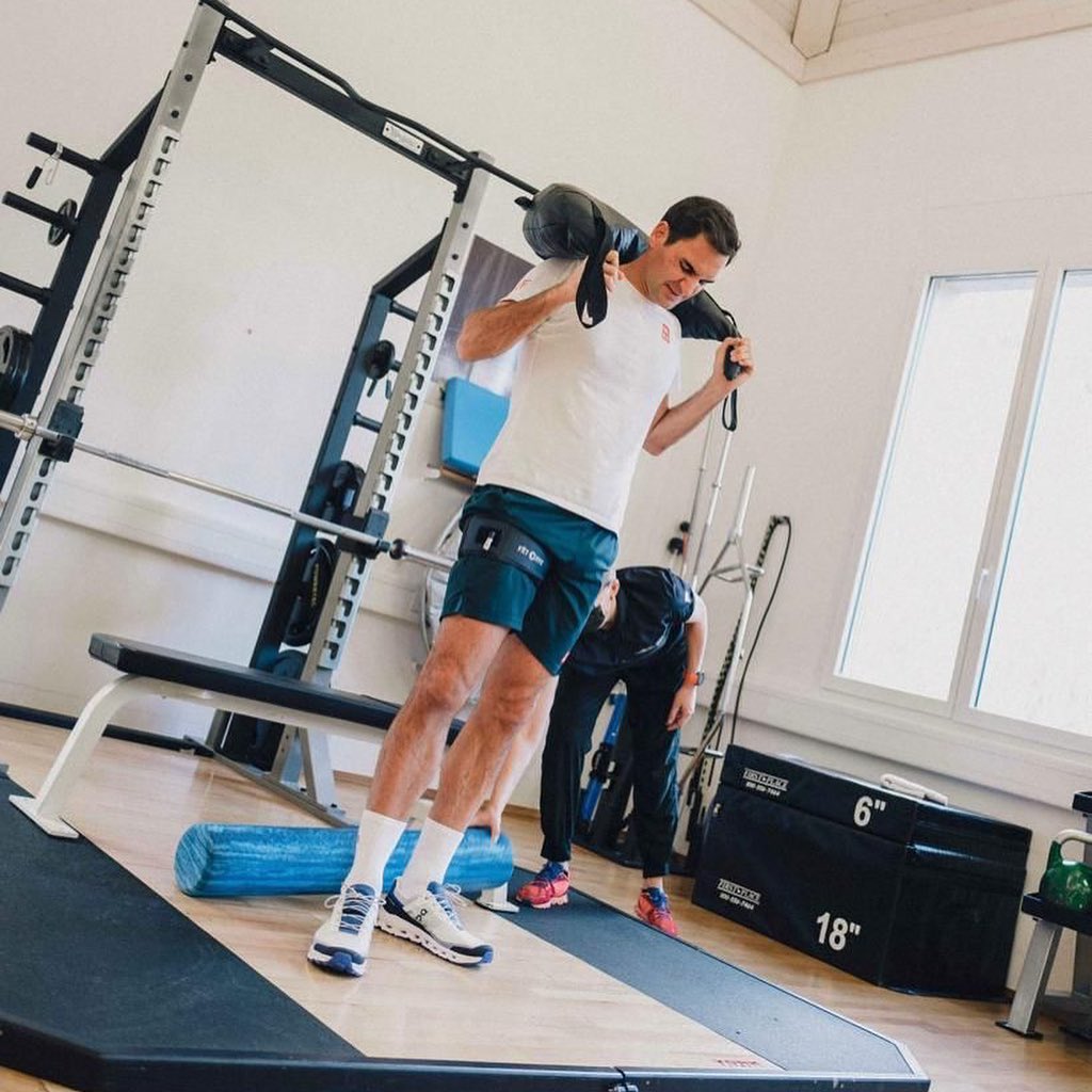 FQFTdsiaAAgYgRO?format=jpg&name=medium