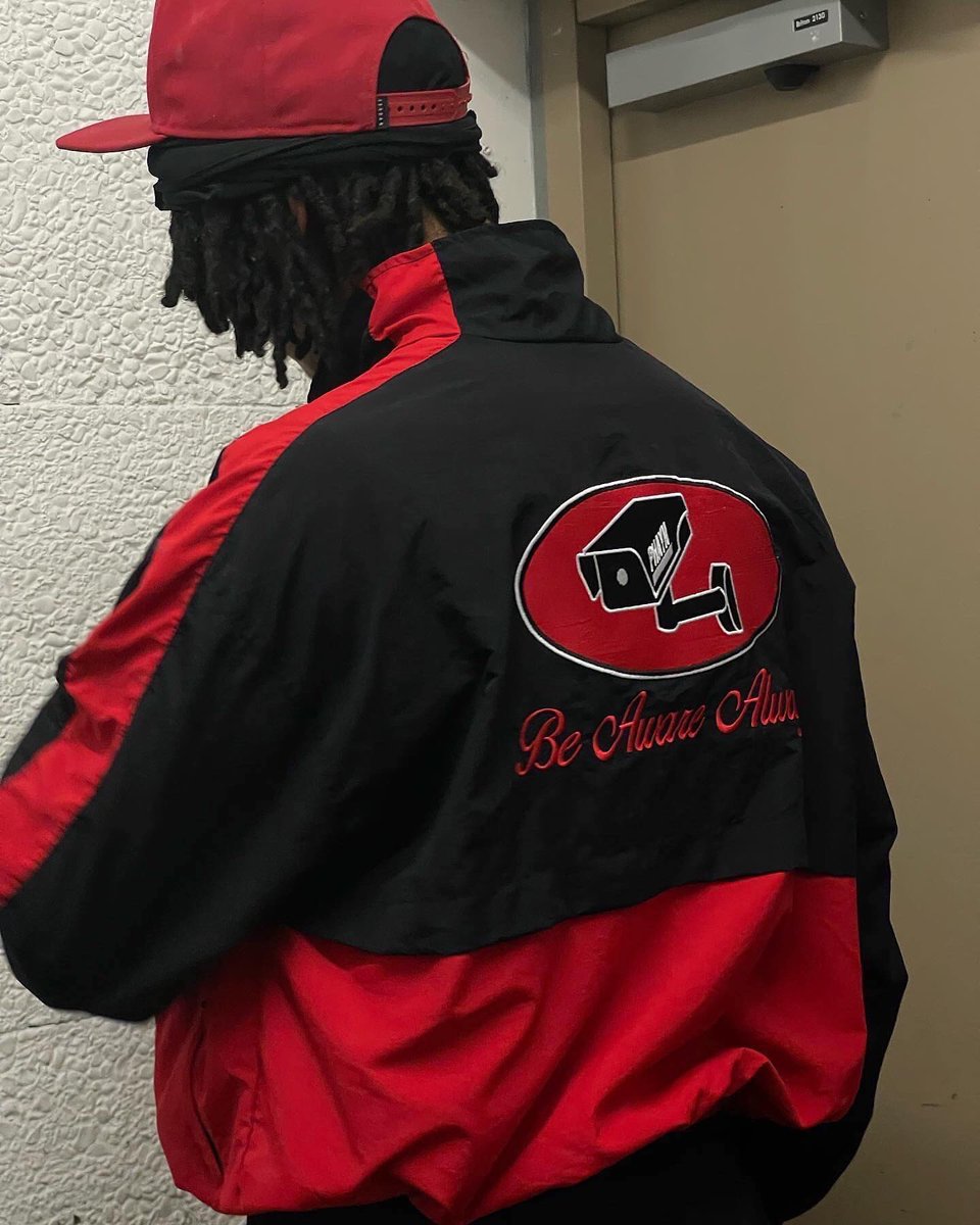phaynclothing's tweet photo. THURSDAY. https://t.co/x18UCbSjgu