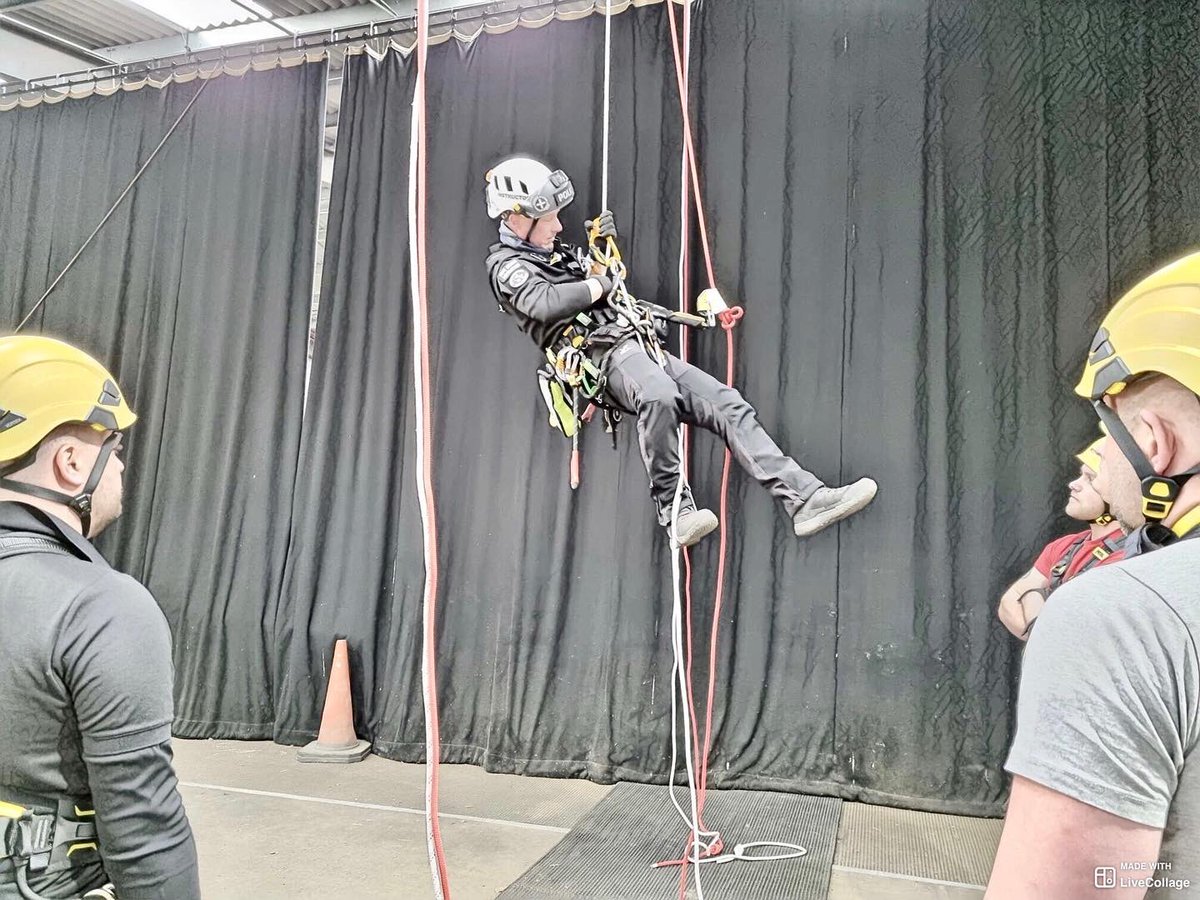 CliveBushMInSTR's tweet photo. Day Three #ropeaccesscourse @bch_osu @EssexOSG @Petzl #ropetorope #circuits @lyonequipment https://t.co/by5ptfhDwt