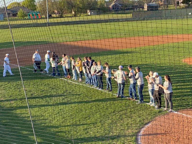 cmfoxbaseball's tweet photo. Thank you for being apart of Teacher Appreciation Night!! #WIN #UNCOMMON #FILTHYFOXES @luke__allison @KodiCrane @FoxUnleash @CaddoMillsHS @ChadKinney6 @Brent_Baxter16 @JeffRichardson9 https://t.co/0k0BzAXpER