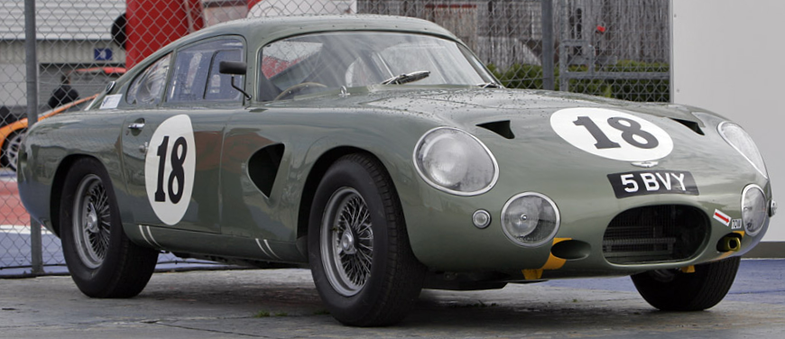 UltimativCars's tweet photo. And the story (finally!) continues:
@JumpinJoeBriggs is n°214.

The #AstonMartin "#Project214" (1963: 2 units) was w/ its sister-cars "Project 212" (1962) &amp; "Project 215" (1963), the cornerstone of the DB5 &amp; its successors.

They were ALL #streetlegal &amp; are still existing today. https://t.co/JFUZWIML0g