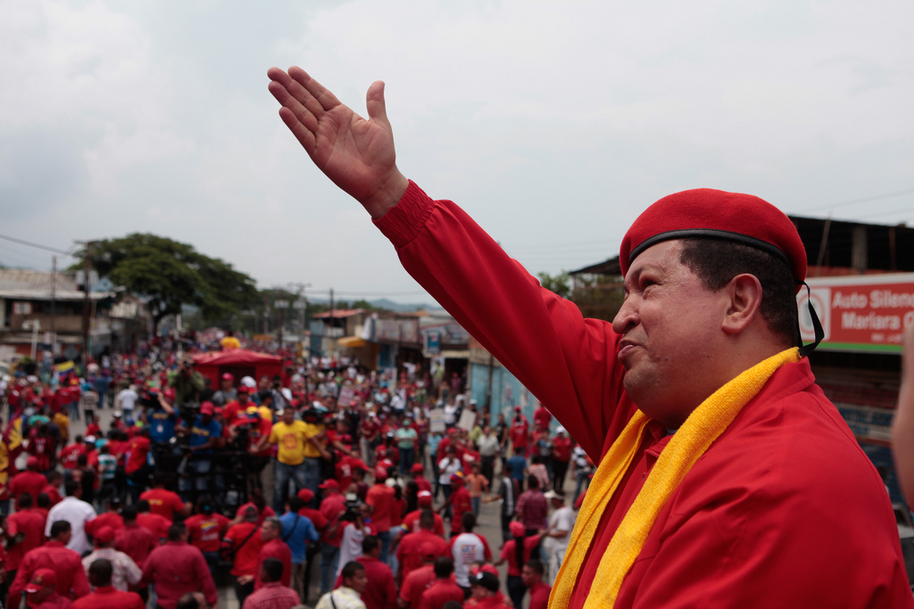 revcomintern's tweet photo. Today marks the 20th anniversary of the CIA-backed attempted coup against democratically elected President of Venezuela, Hugo Chavez on 11 April 2002. Chavez was taken prisoner and the businessman Pedro Carmona was put in his place. But within 48 the masses reversed the coup. 🧵 https://t.co/rFeKaXKgi5