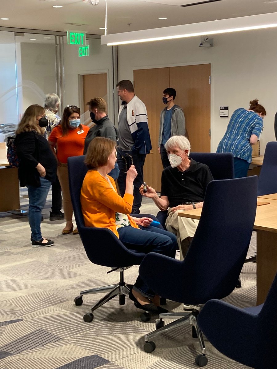 COPH_CSUF's tweet photo. Happening now! Japanese American collections on display and listening stations for #oralhistory clips! 
2-4pm today in the Center for Oral and Public History, in the @pollaklibrary, on the 6th floor. https://t.co/EeWmzAzzbh