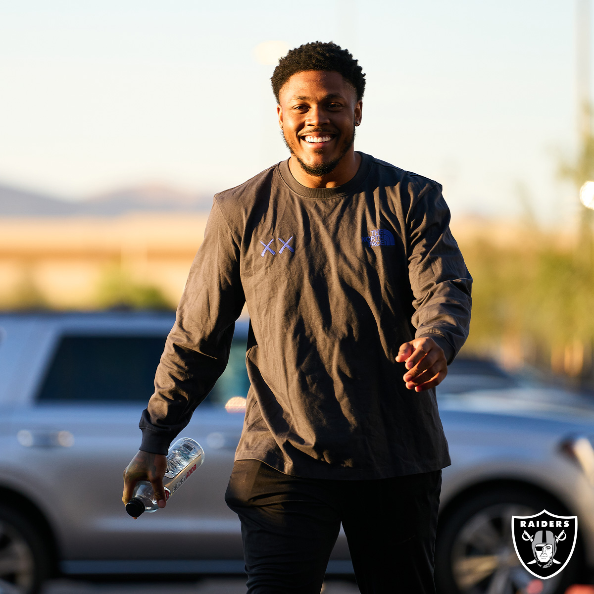 Raiders's tweet photo. Let's work. https://t.co/dka5xhGjxu