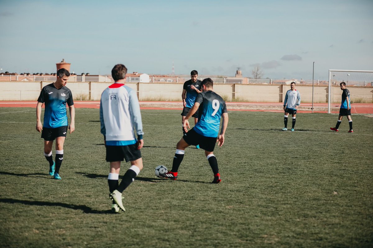 udpucela's tweet photo. Gran participación en Medina del Campo. Caimos en cuartos de final de la copa @cajaruralzamora. Enhorabuena a @UrbonAgricola y suerte en el campeonato nacional de Cadiz. https://t.co/BuWeGFXS9j