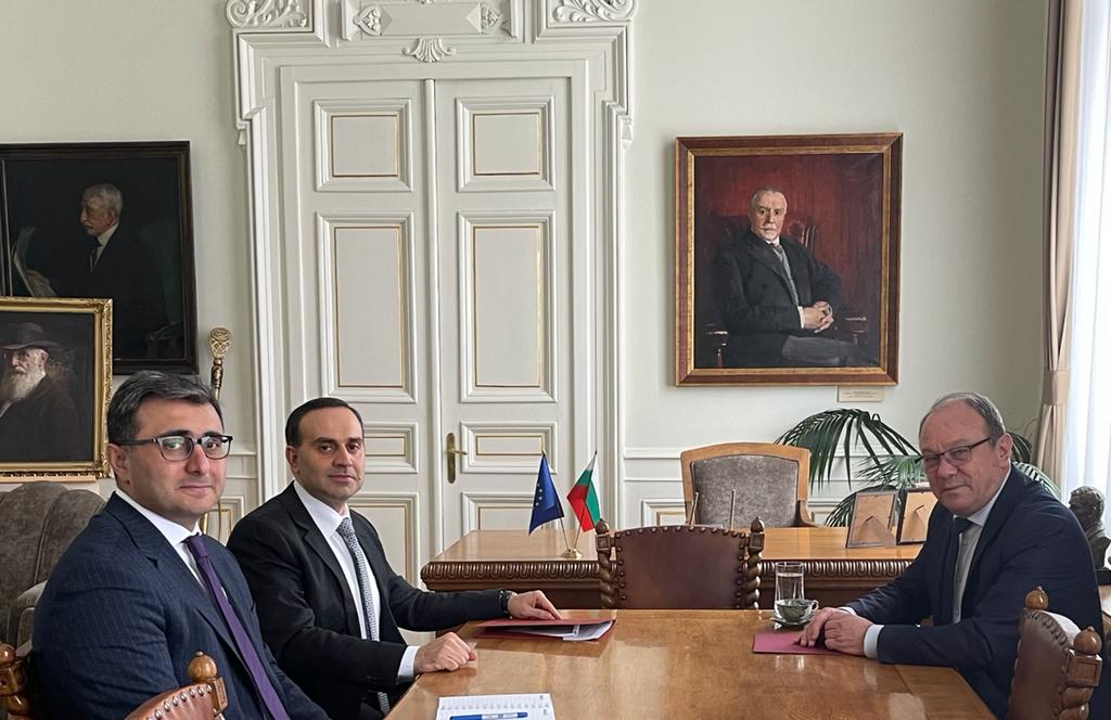 AzEmbBulgaria (@azembbulgaria) on Twitter photo Revitalisation of the current agenda of bilateral relations & enhancing further 🇦🇿🇧🇬cooperation in the field of #science were discussed at the meeting between Ambassador of #Azerbaijan <a href="/HJHuseyn/">Huseyn Huseynov</a> & President of the #Bulgaria/n Academy of Sciences <a href="/BgSciencesBAS/">Bulgarian Academy of Sciences</a> Julian Revalski. Revitalisation of the current agenda of bilateral relations & enhancing further 🇦🇿🇧🇬cooperation in the field of #science were discussed at the meeting between Ambassador of #Azerbaijan <a href="/HJHuseyn/">Huseyn Huseynov</a> & President of the #Bulgaria/n Academy of Sciences <a href="/BgSciencesBAS/">Bulgarian Academy of Sciences</a> Julian Revalski.
